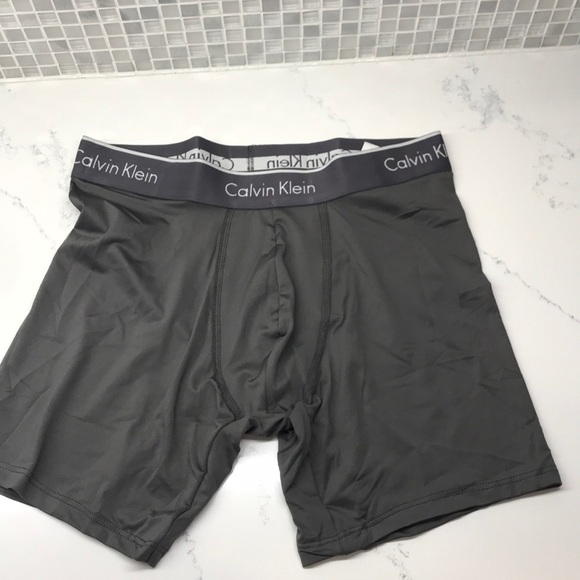 Calvin Klein Men's Microfiber Stretch Boxer Brief - Picture 2 of 7
